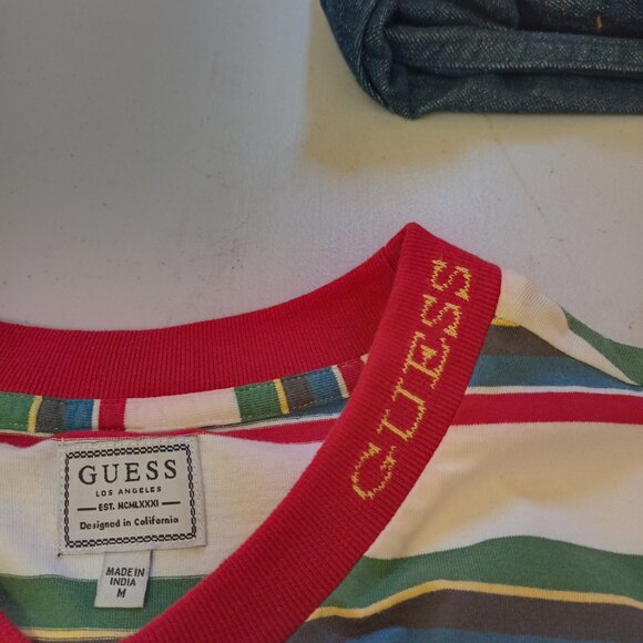 Guess Adult Mens Medium Collared Tee EUC Worn Once - Picture 7 of 7